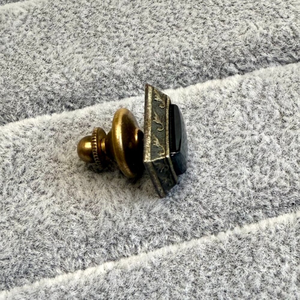 J130 Vintage Tie Tack Onyx and brass